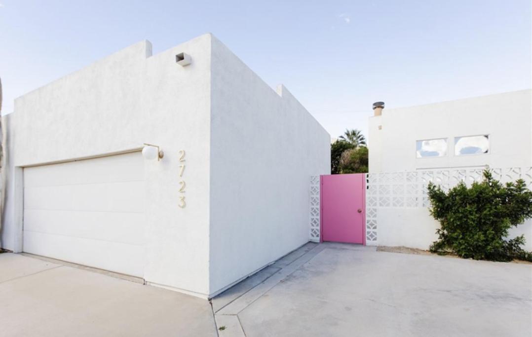 The Pink Paloma - A Barbie Inspired Villa In Palm Springs Exterior photo