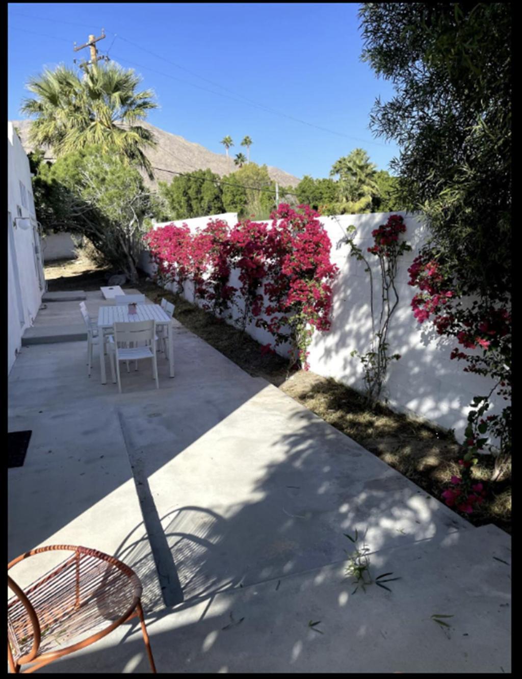 The Pink Paloma - A Barbie Inspired Villa In Palm Springs Exterior photo