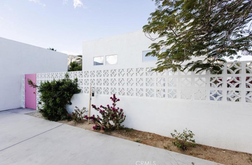 The Pink Paloma - A Barbie Inspired Villa In Palm Springs Exterior photo
